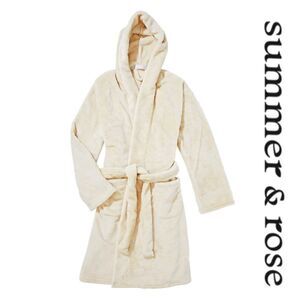 Summer & Rose Cozy Robe